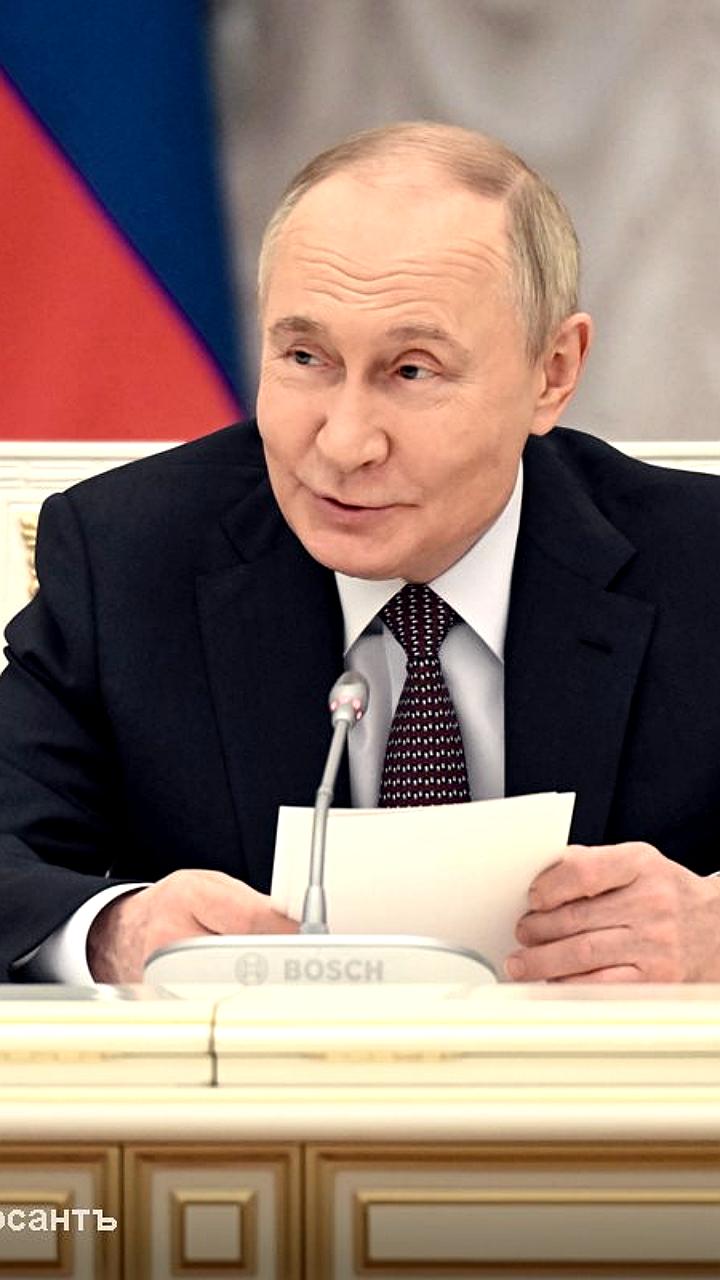 Поздравления Александра Дрозденко и Владимира Путина по случаю 100-летия футбольного клуба 'Зенит'