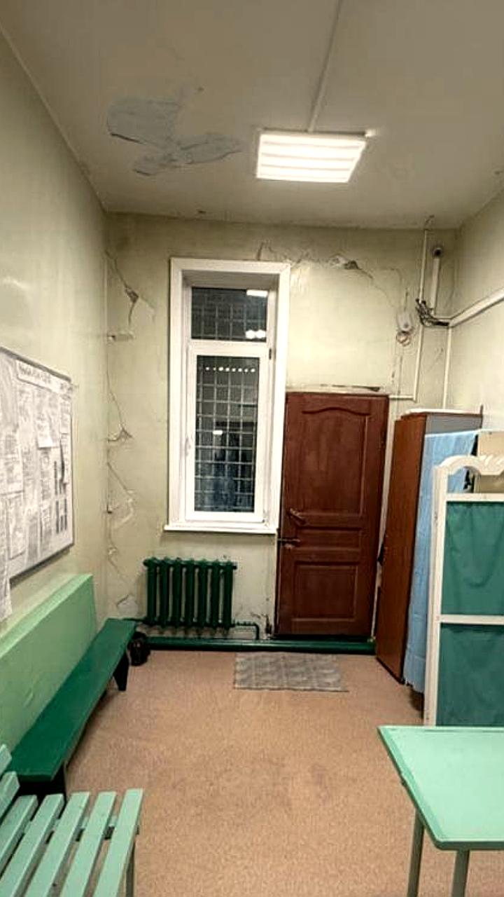 Судебное дело против сахалинца за побег из психбольницы и угрозу следователю