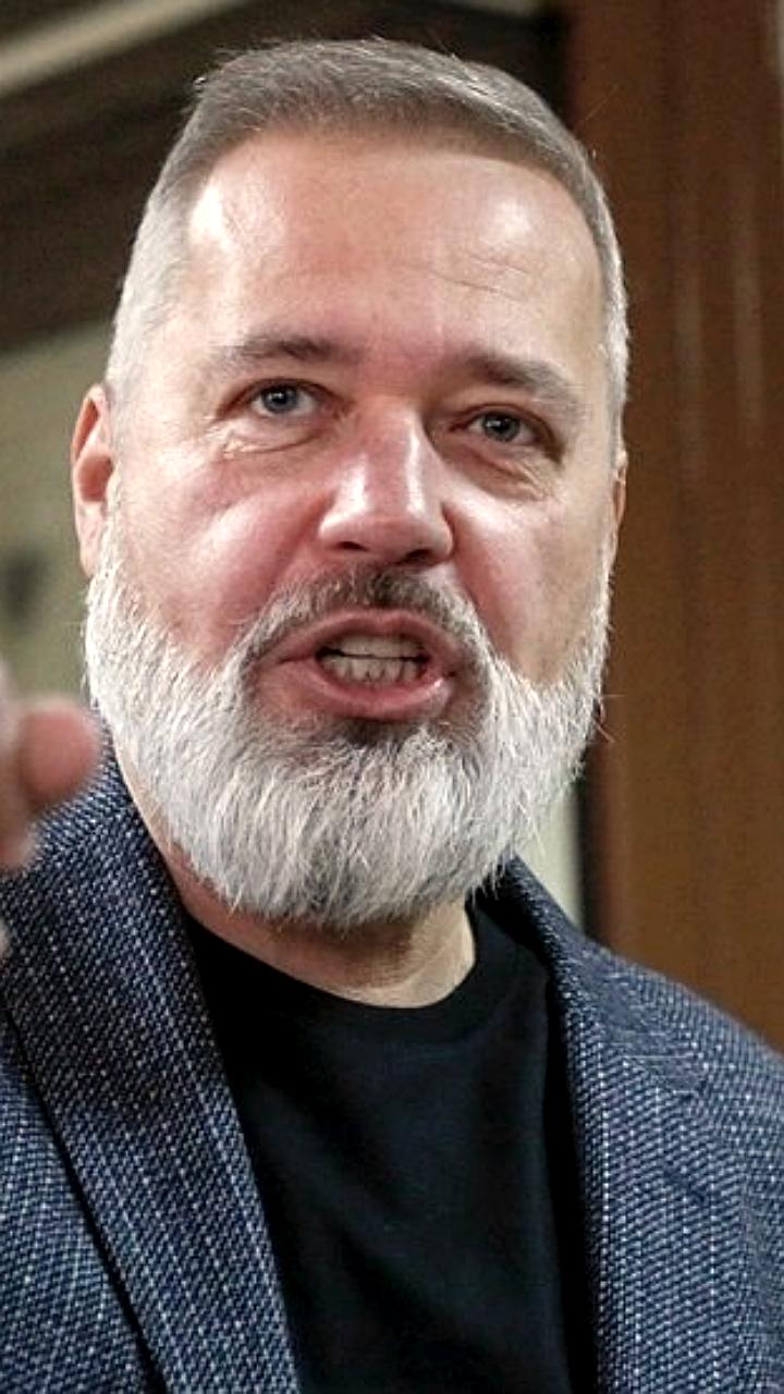 Муратов призывает Путина и Зеленского к обмену гражданскими заключенными для достижения мира