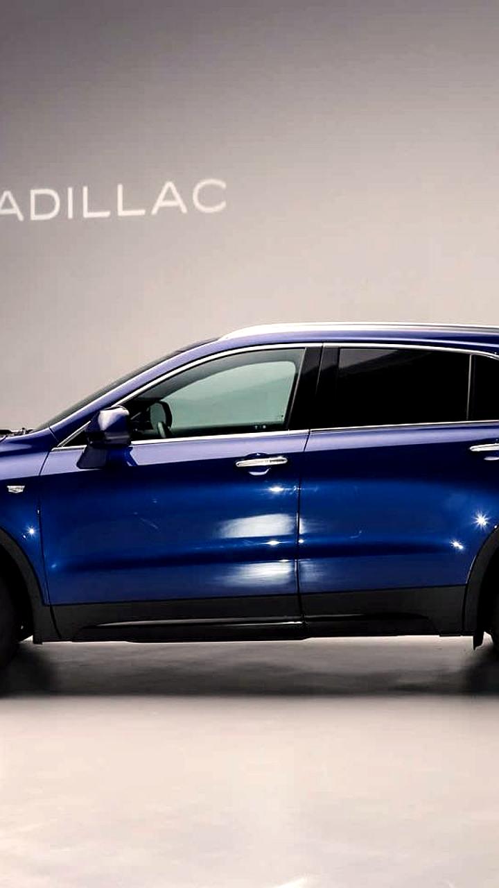 Cadillac XT4 2025 в Китае доступен по цене ниже Lada Aura