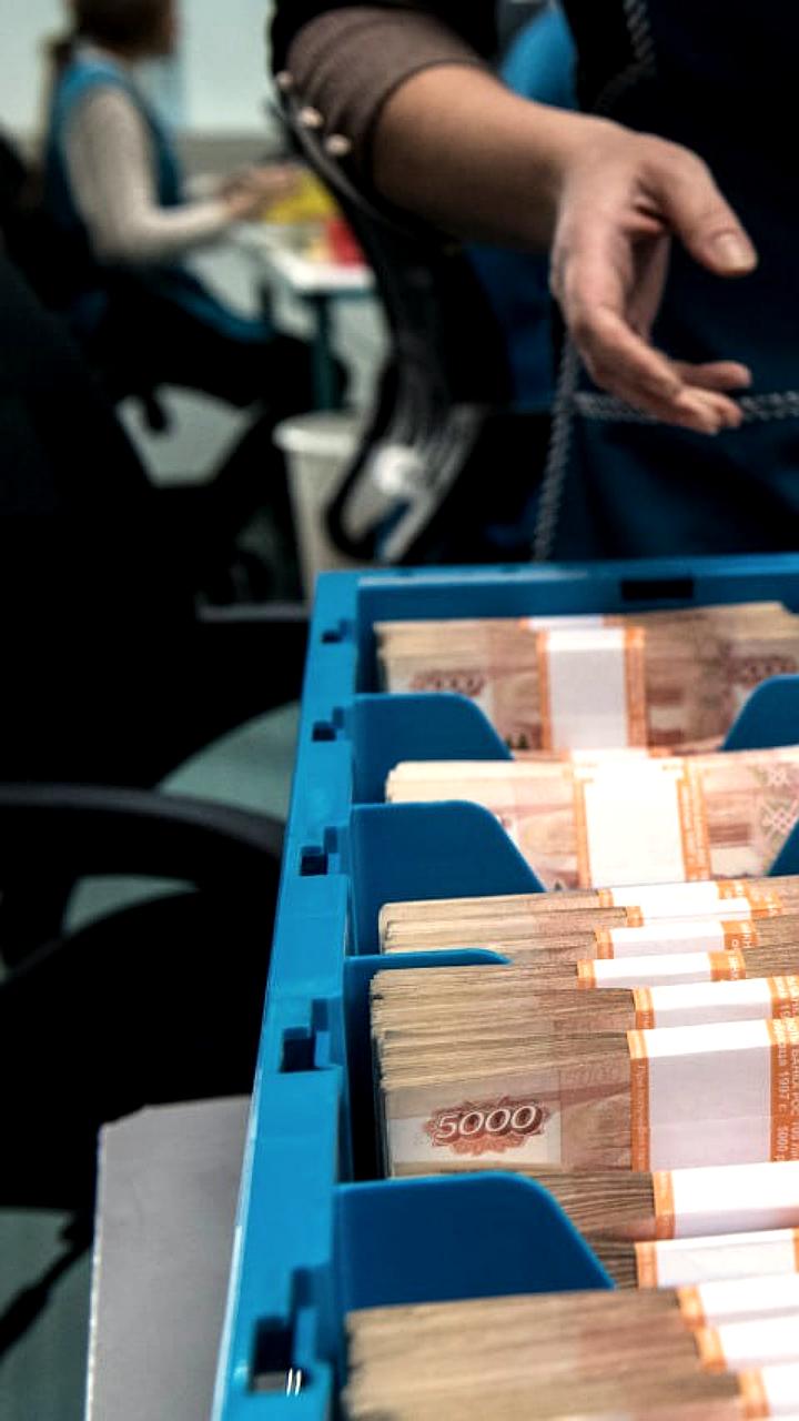 Банки увеличивают объем сопровождения контрактов до 62 трлн рублей в 2024 году