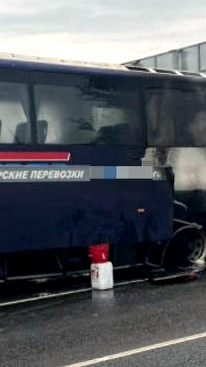 В Кромах произошел инцидент с автобусом: пожар и взрыв