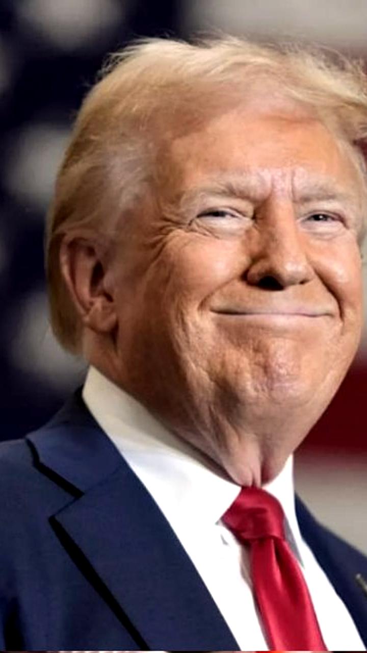 Трамп угрожает Apple пошлиной в 25% на iPhone при производстве за границей