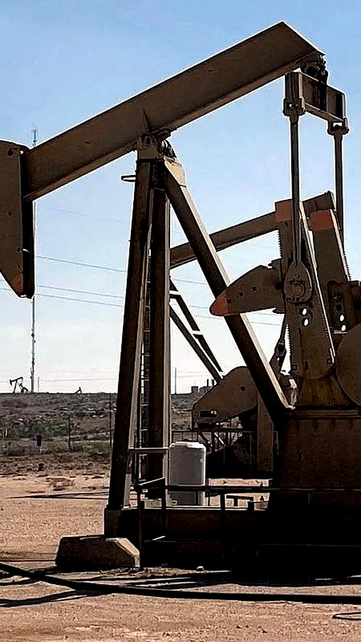Нефтяные компании США сокращают расходы и прогнозируют снижение добычи на фоне падения цен