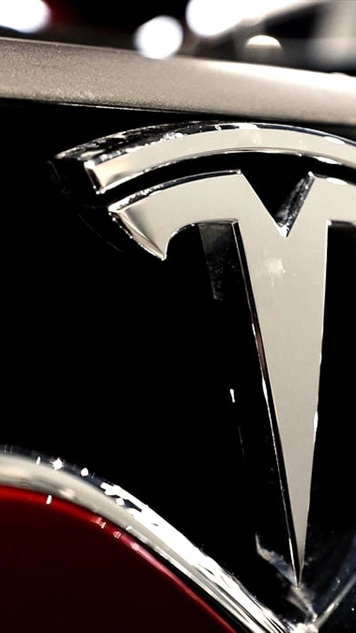 Продажи Tesla в ЕС снижаются на фоне роста рынка электромобилей