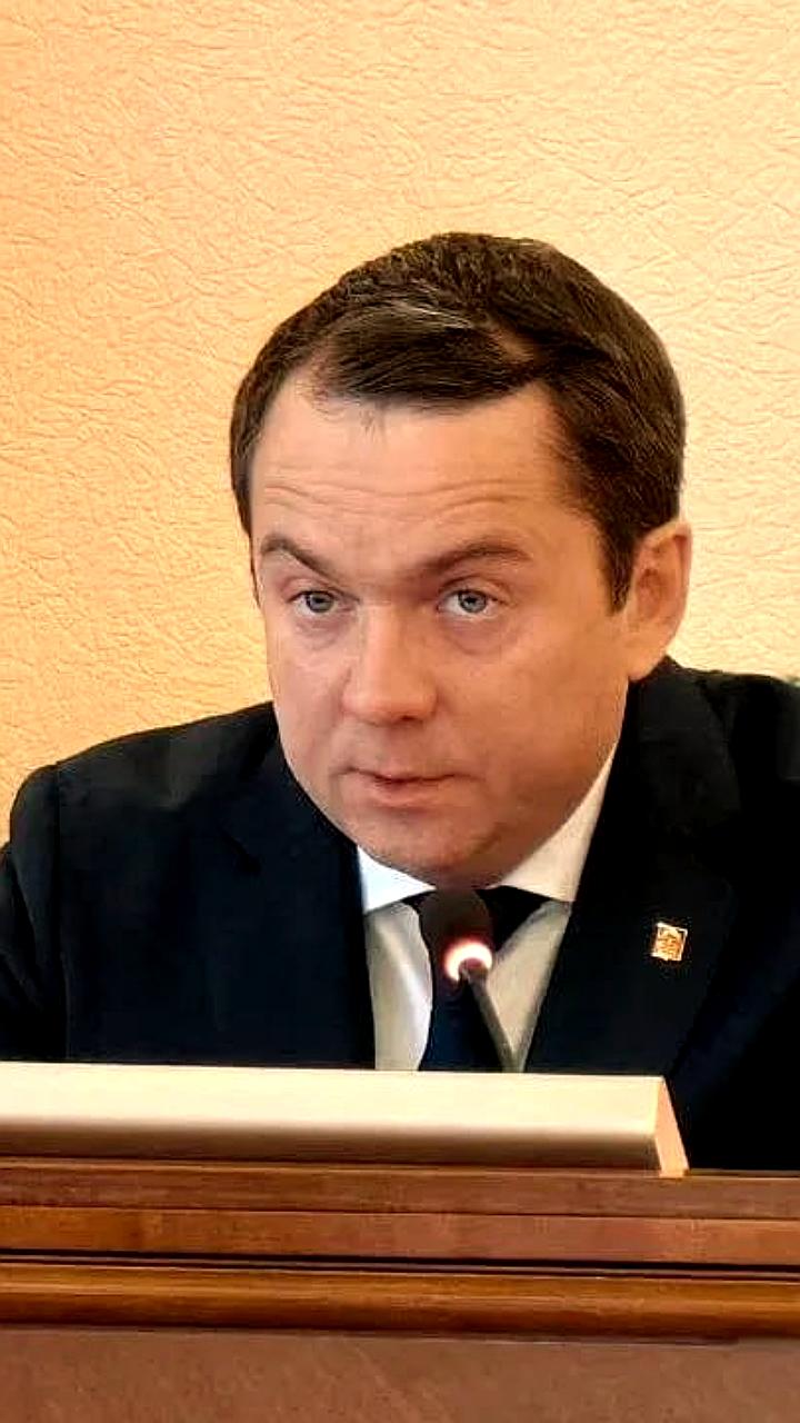 Мурманск готовится к летнему сезону: уборка общественных пространств и озеленение