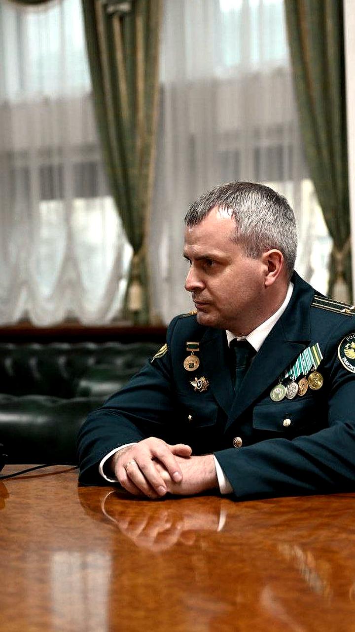 Два бывших сотрудника Сибирской оперативной таможни предстанут перед судом, а Иван Бурлака назначен и.о. начальника Сочинской таможни