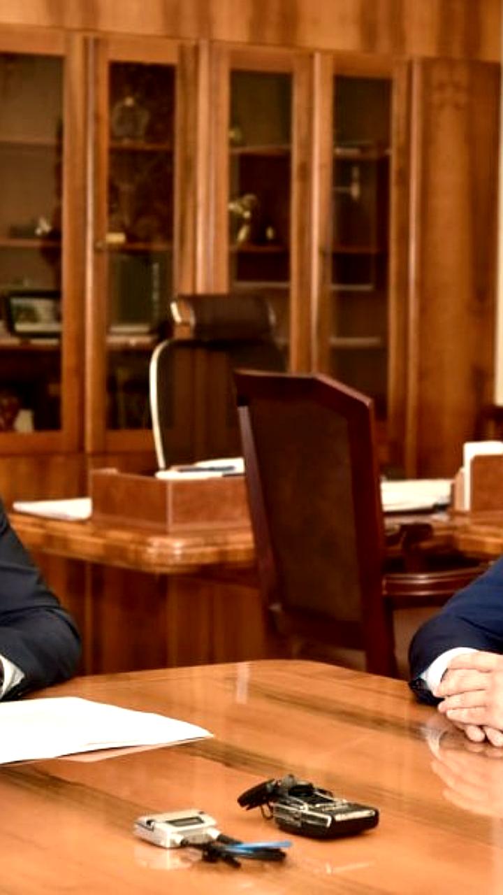 Рабочие встречи и осмотр благоустройства: Клычков и Клинков обсуждают развитие регионов