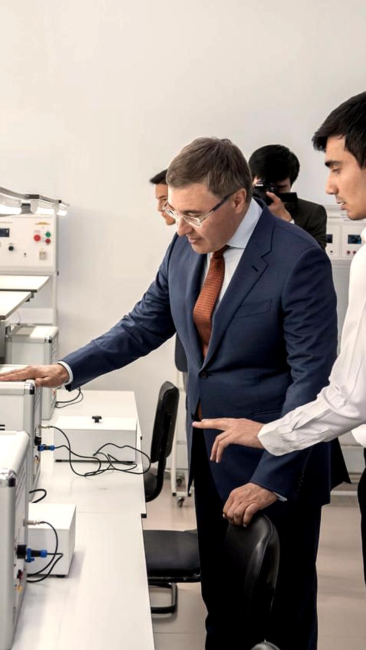Минобрнауки объявило победителей грантового конкурса на разработку научных приборов
