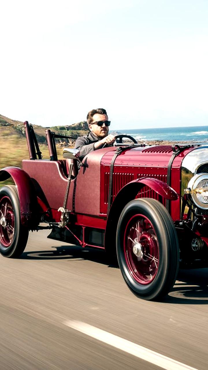 Bentley запускает производство электрифицированного ретрокара Blower Jr