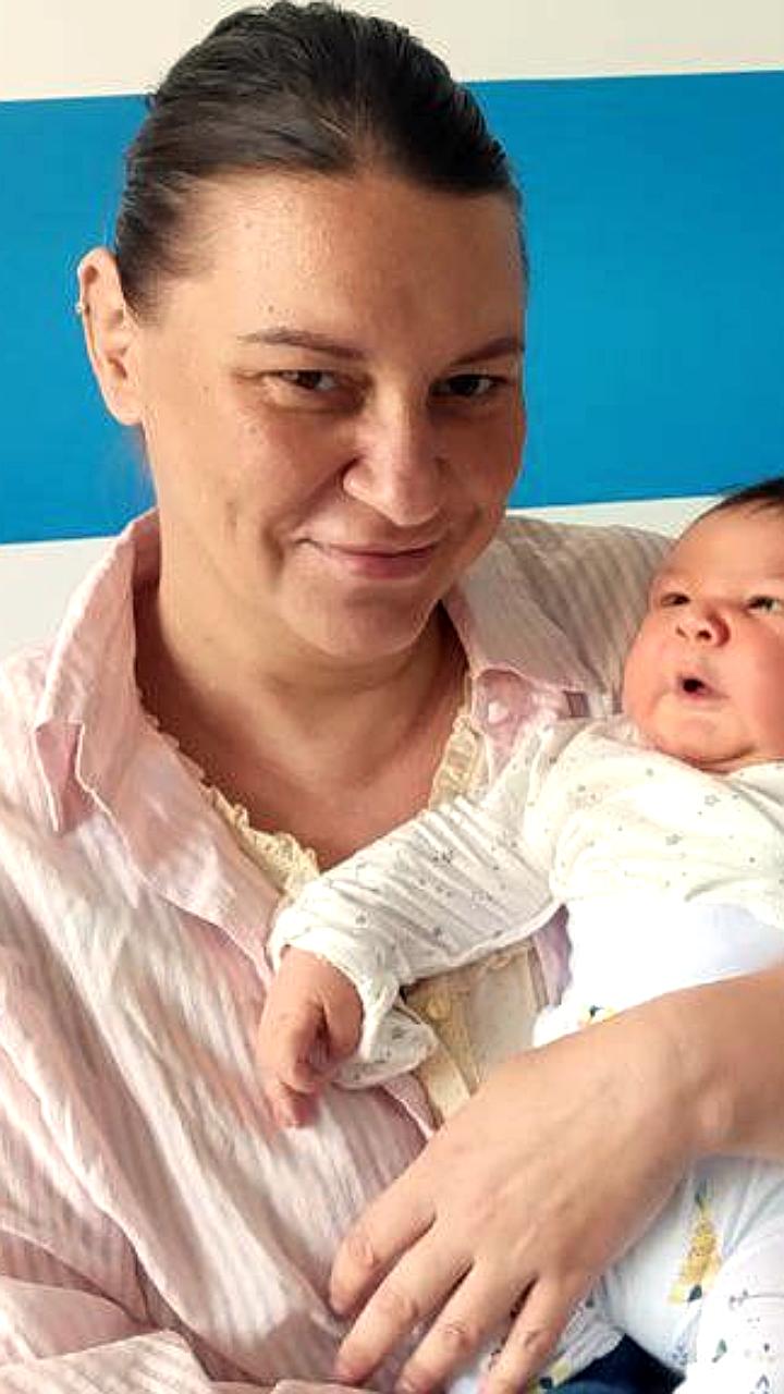 В Запорожской области родился мальчик весом 5090 г
