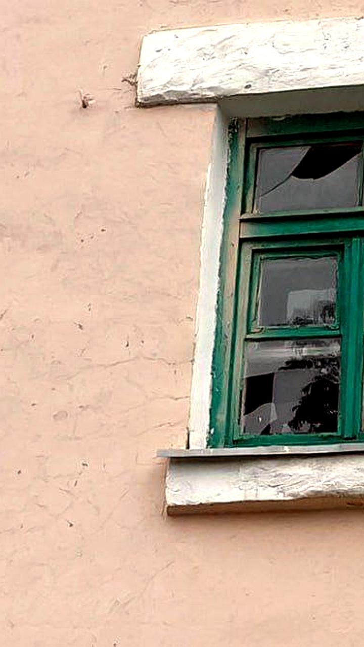 Обстрел пожарной части в Пантелеймоновке: здание повреждено, пострадавших нет