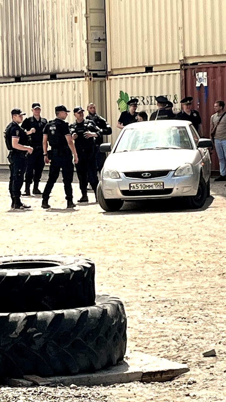 Задержание солиста группы Slaughter to Prevail Александра Шиколая на съемках клипа в Подмосковье