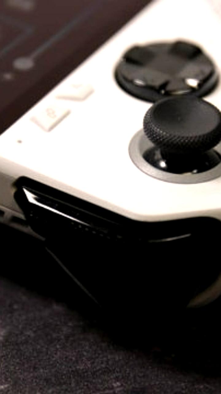 Microsoft откладывает релиз портативной консоли Xbox для улучшения Windows 11