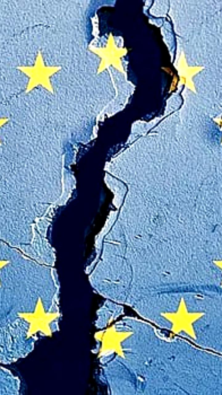 ЕС рассматривает возможность отложить передачу российских активов Украине из-за тарифной политики Трампа