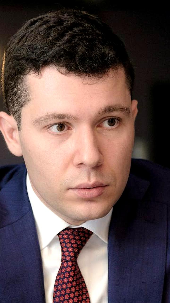 Глава Минпромторга Алиханов сообщил об отсутствии запросов иностранных компаний на возвращение в Россию