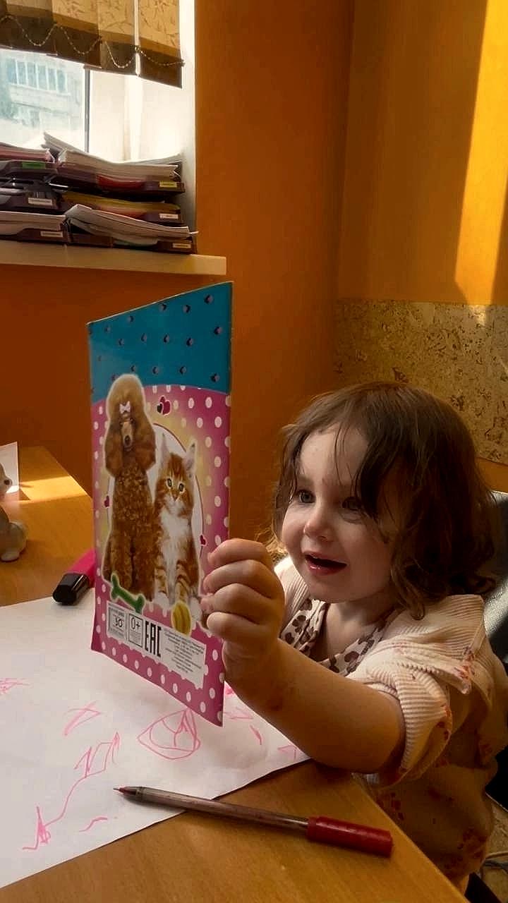 В Тюмени полиция ищет родителей найденной 4-летней девочки