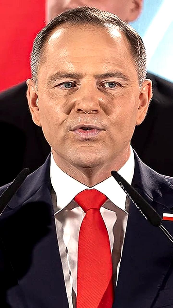 Президент Польши Навроцкий поднимает исторические вопросы в ответ на поздравление Зеленского