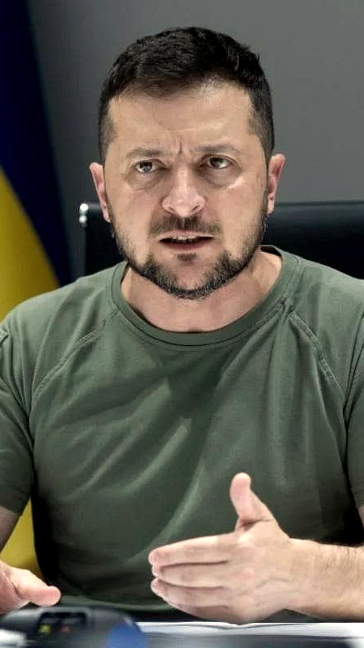 Зеленский объявил о прекращении участия Украины в мирных переговорах в Стамбуле