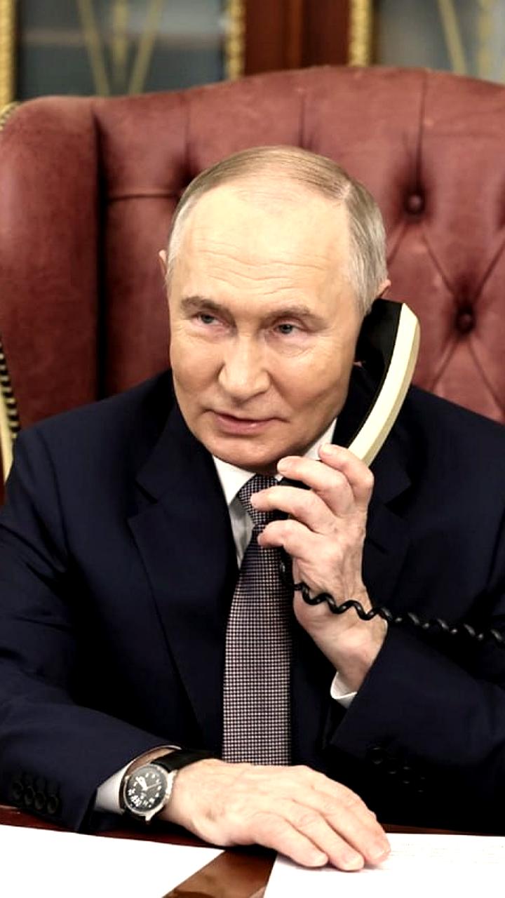 Владимир Путин обсудил с Папой Римским вопросы диалога и мира на Украине