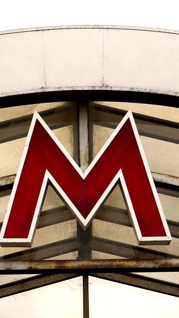 Москва готовится к запуску беспилотного трамвая и метро к 2026 году