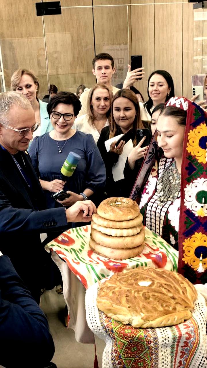 Открытие обновленного Русского дома в Душанбе: Алексей Оверчук и Евгений Примаков оценили новые возможности для культурного обмена