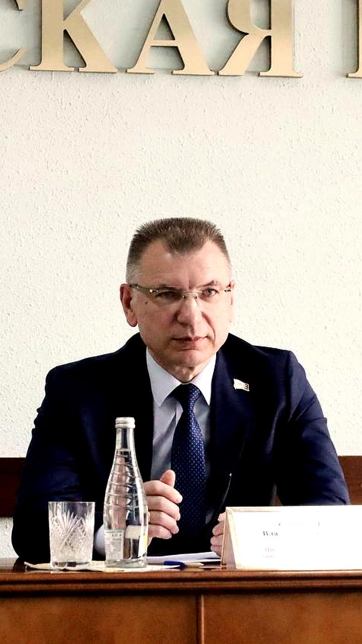 Константин Стародубцев назначен и.о. начальника Новосибирской таможни с 10 июня 2025 года