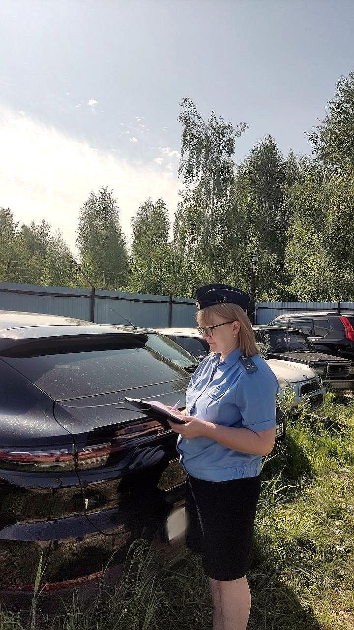 Конфискованный Porsche Cayenne передан Минобороны для нужд СВО