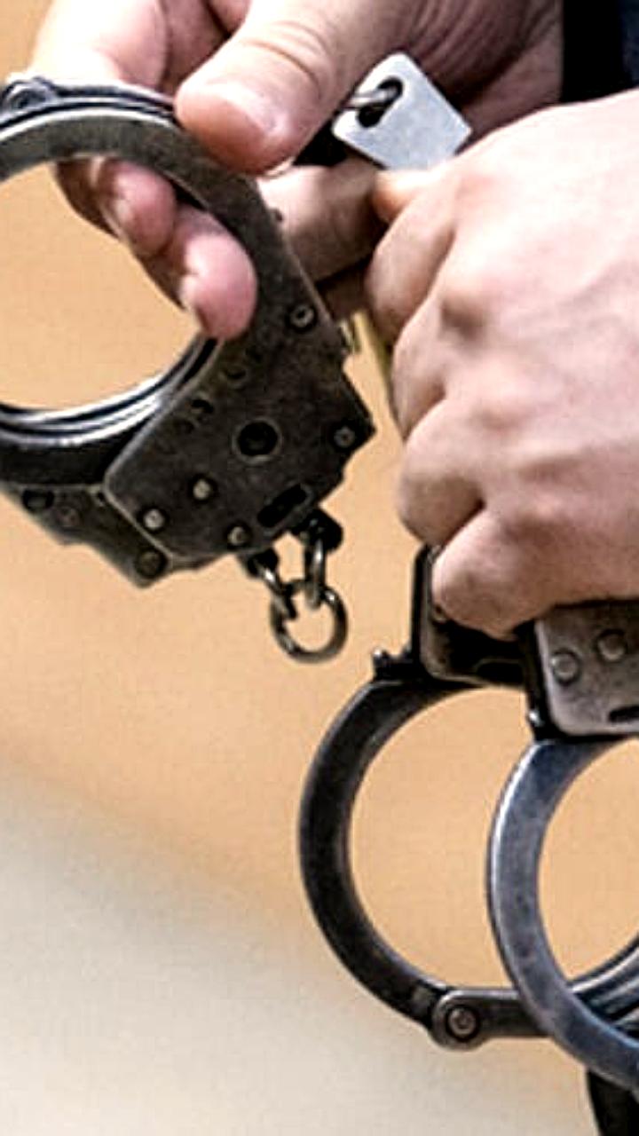 В Краснодаре экс-полицейские задержаны за мошенничество на 14 млн рублей