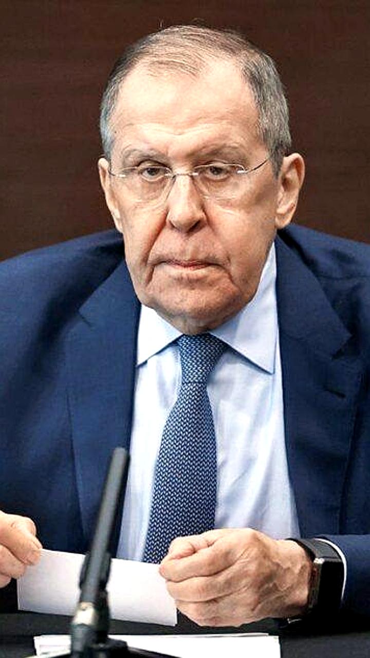 Лавров о политической зависимости Прибалтики от Запада