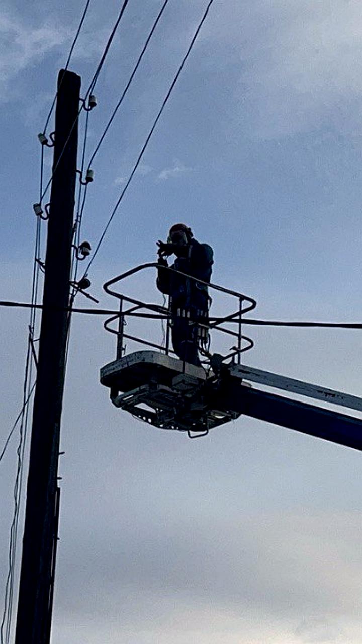 В Заельцовском районе Новосибирска устраняют аварию на кабельной линии