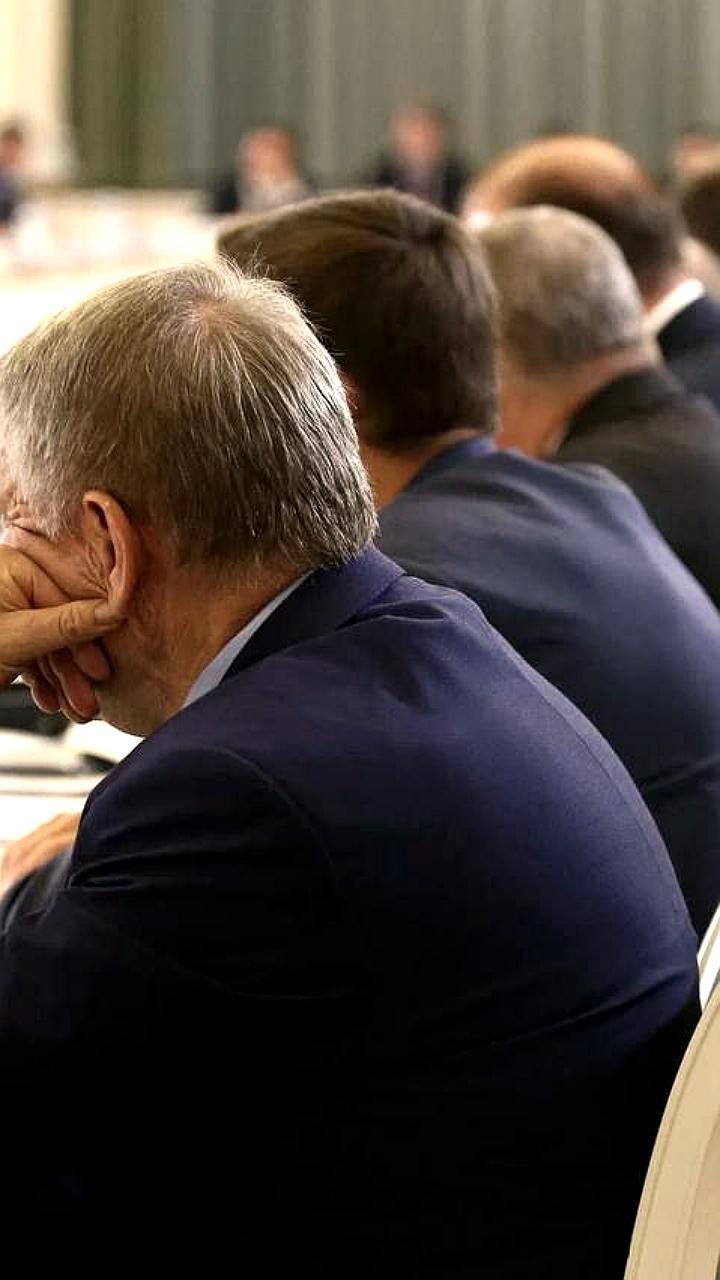 Средний размер пенсии госслужащих в России достиг 36 тысяч рублей