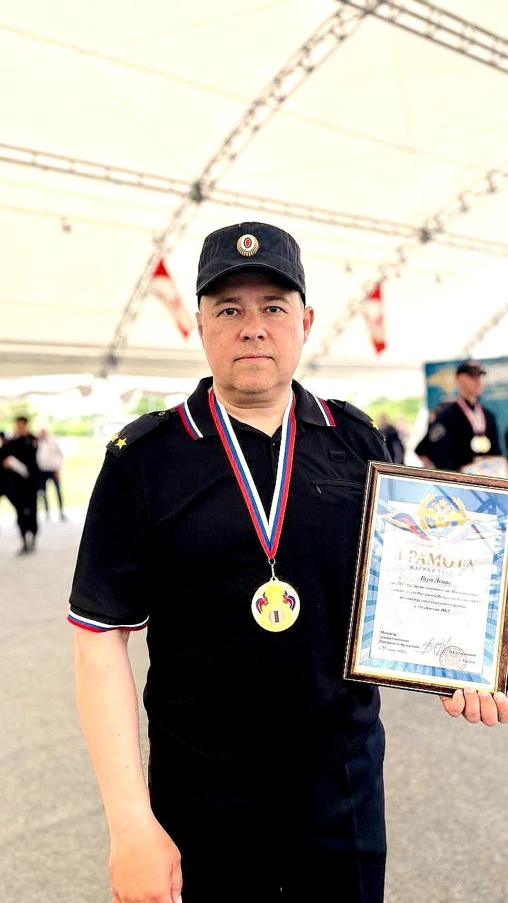 Саратовский полицейский Денис Буря стал лучшим на чемпионате МВД по стрельбе, домодедовцы завоевали серебро