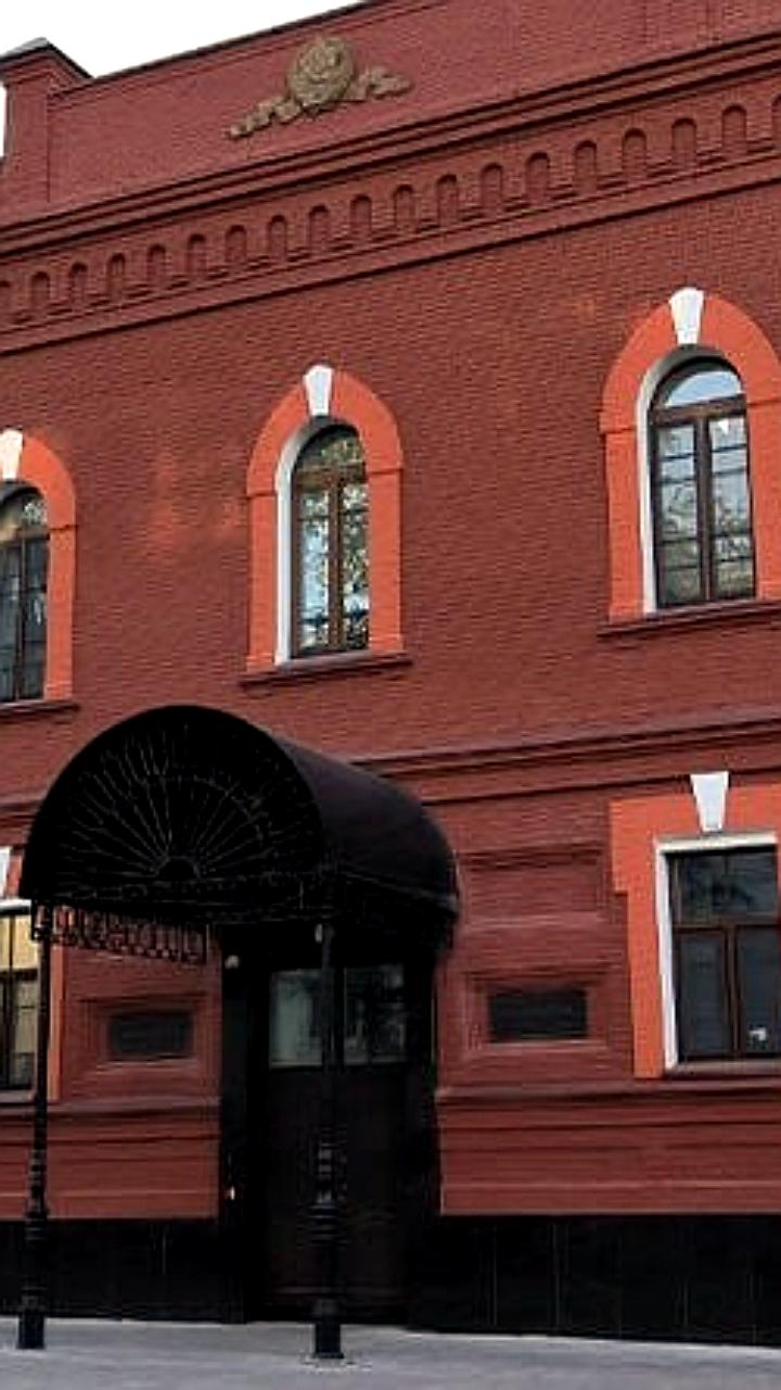 Пенсионерка из Тамбова получит компенсацию после падения, а ее коллега из Тывы попалась на подделке билетов