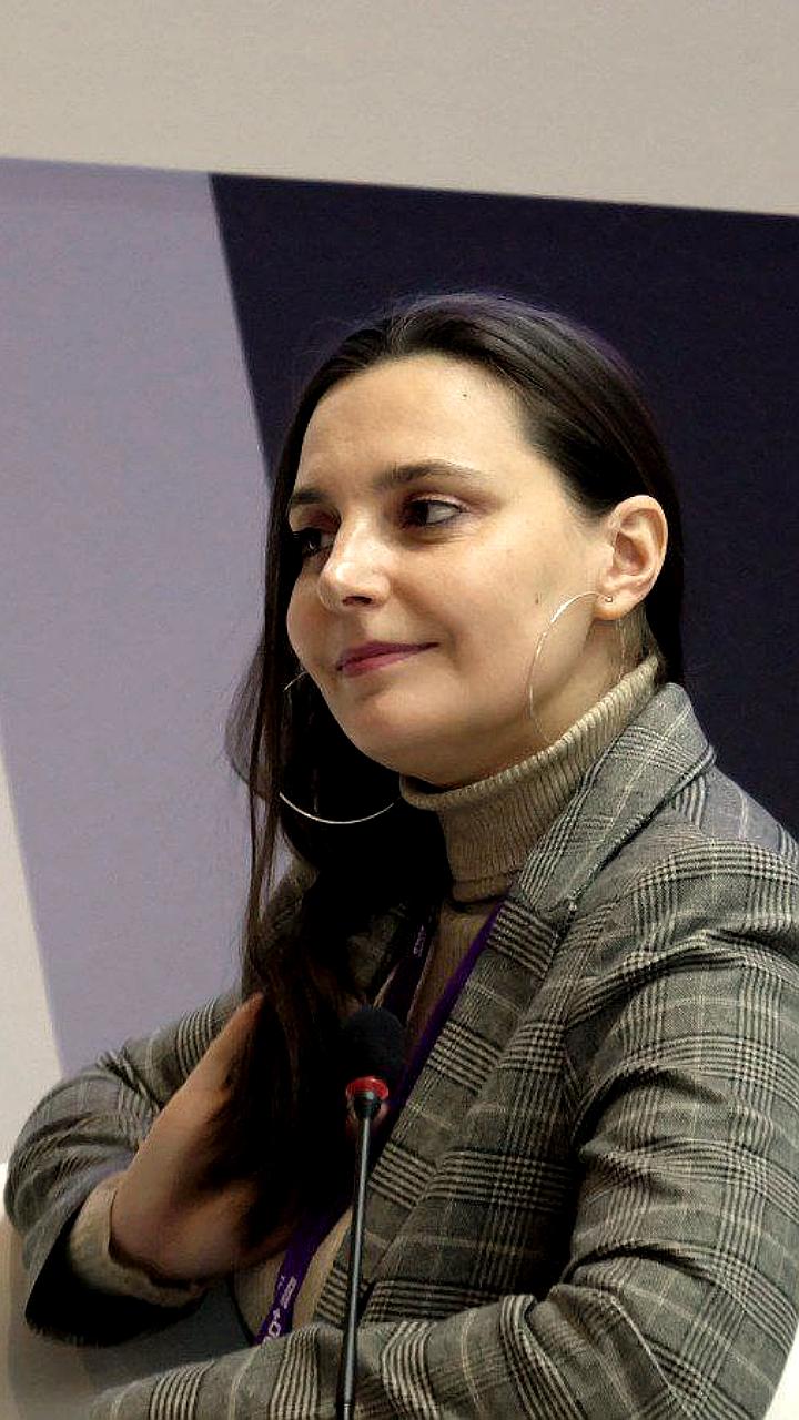 Свердловский суд отменил штраф Полине Ивановой за антивоенный пост