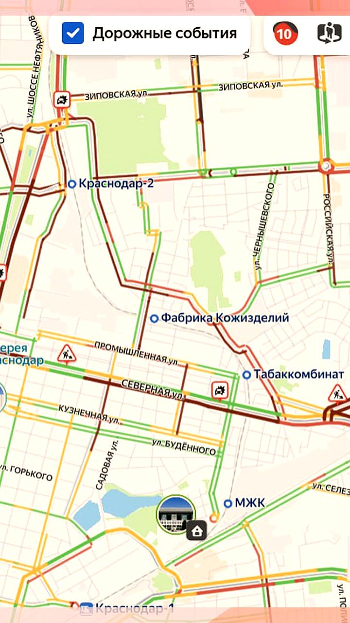 Пробки в Краснодаре и Красноярске достигли 9 баллов