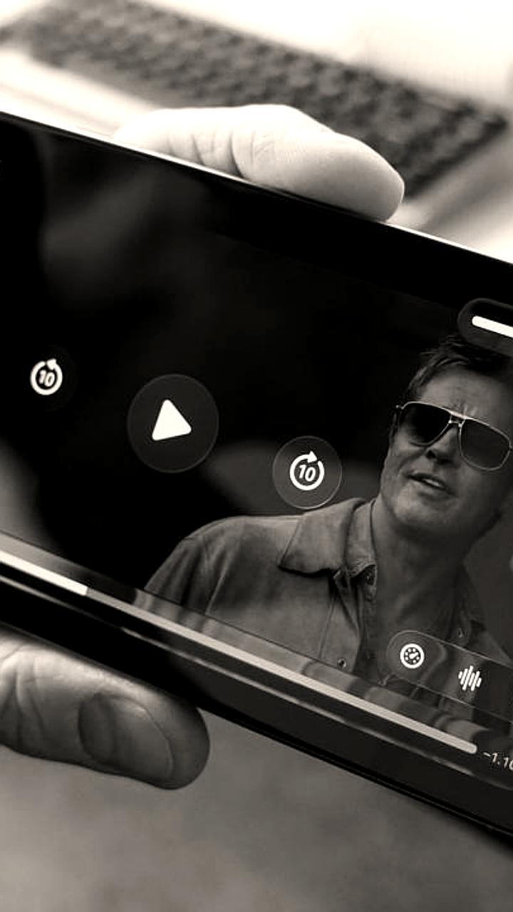 Apple TV+ представила хаптический трейлер фильма о Формуле 1 с Брэдом Питтом