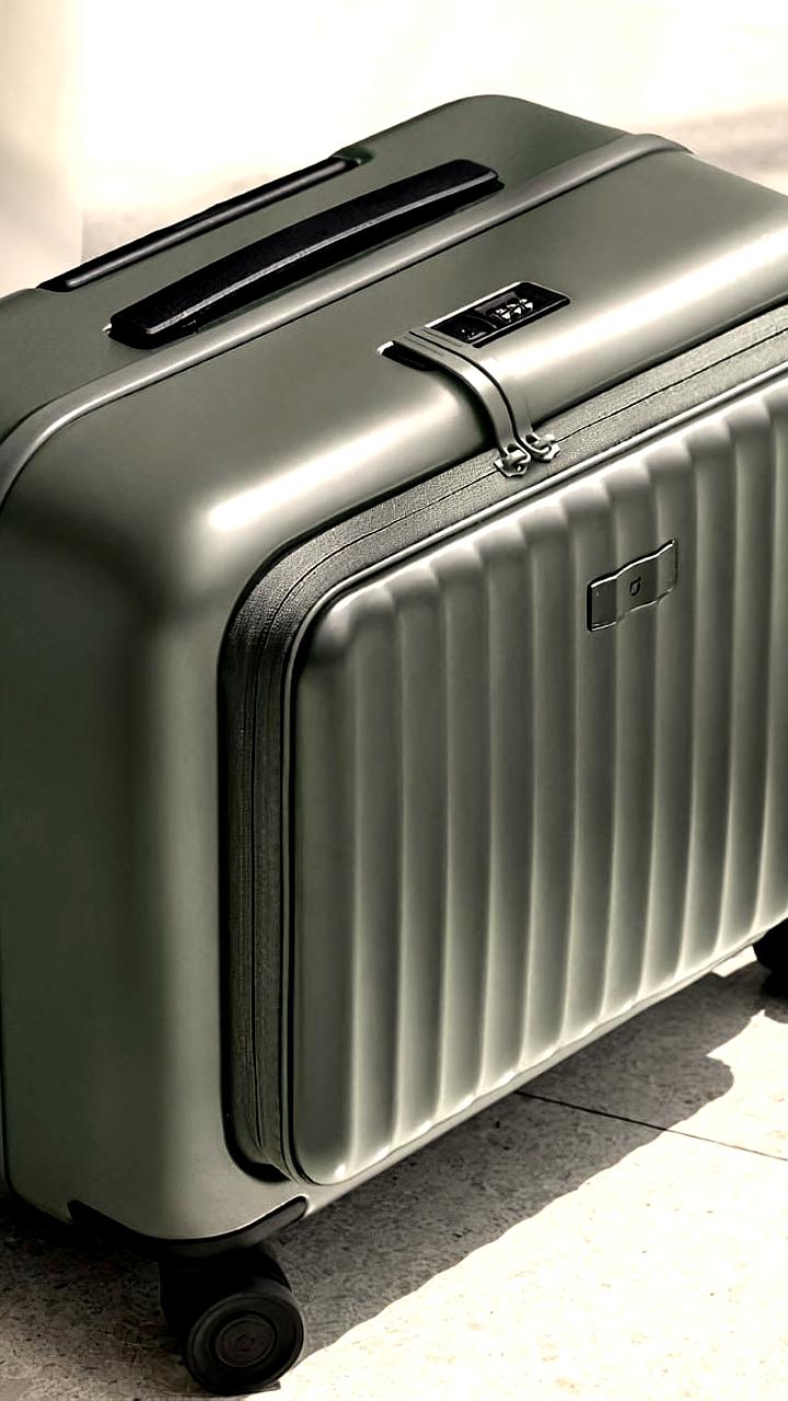 Xiaomi представила новый чемодан Mijia Travel Suitcase с инновационными функциями