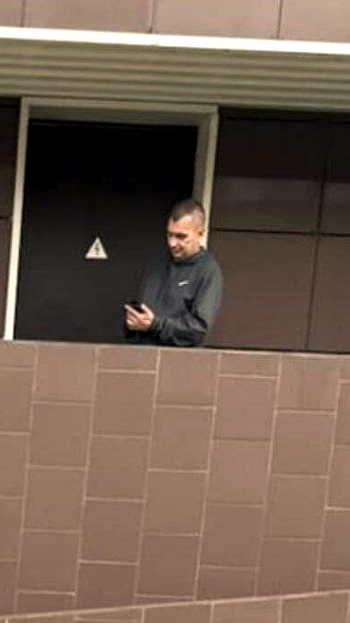 В Твери мальчик получил травмы на аварийной детской площадке