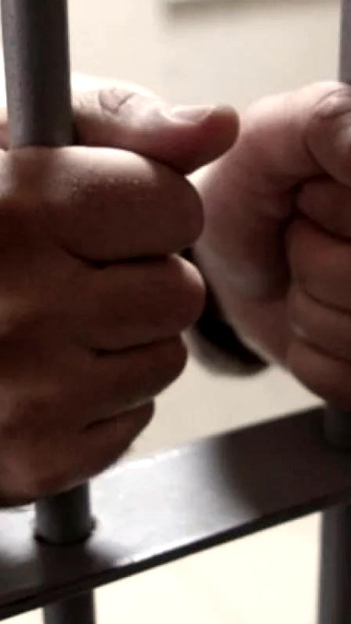 Суд во Владивостоке продлил срок содержания под стражей Валерия Василенко и Олега Зубахина до 2025 года