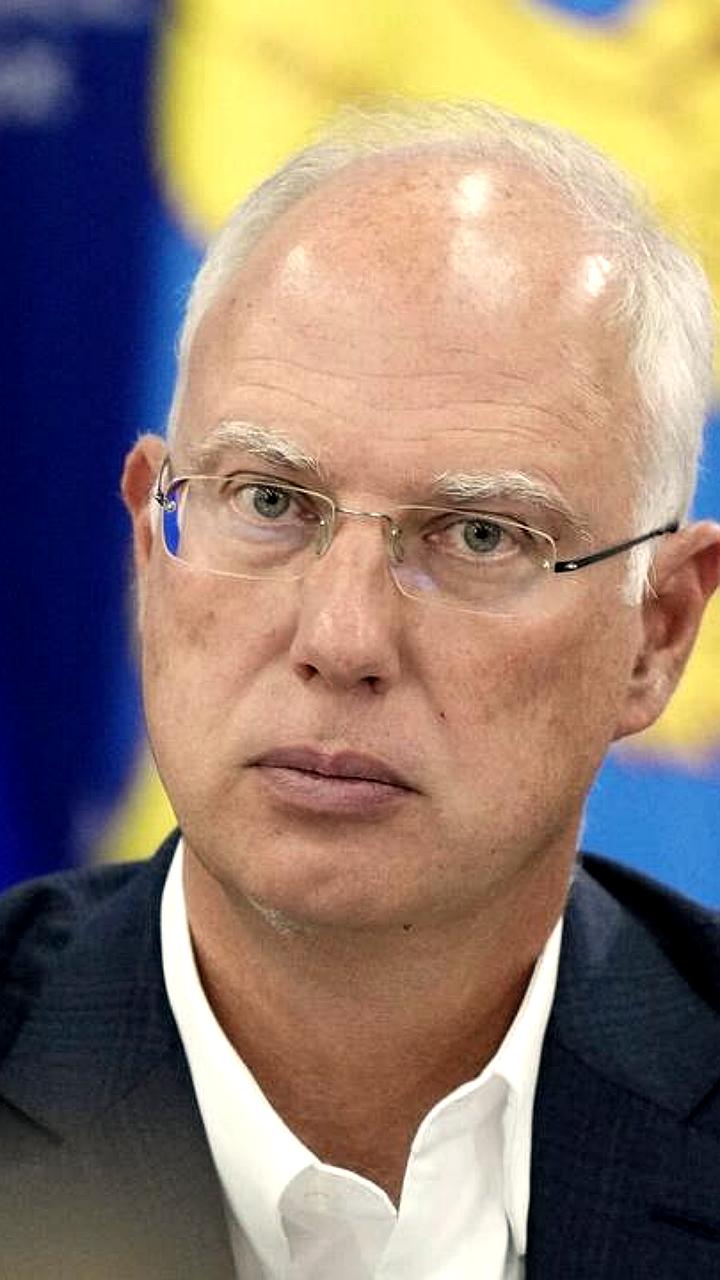 Дмитриев оценил ущерб для экономики США от антироссийских санкций в $300 млрд