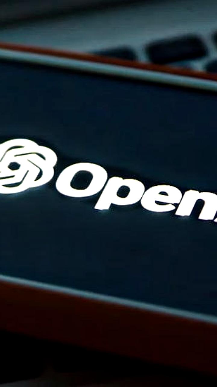 OpenAI и Microsoft: Напряженность в отношениях и возможная антимонопольная жалоба