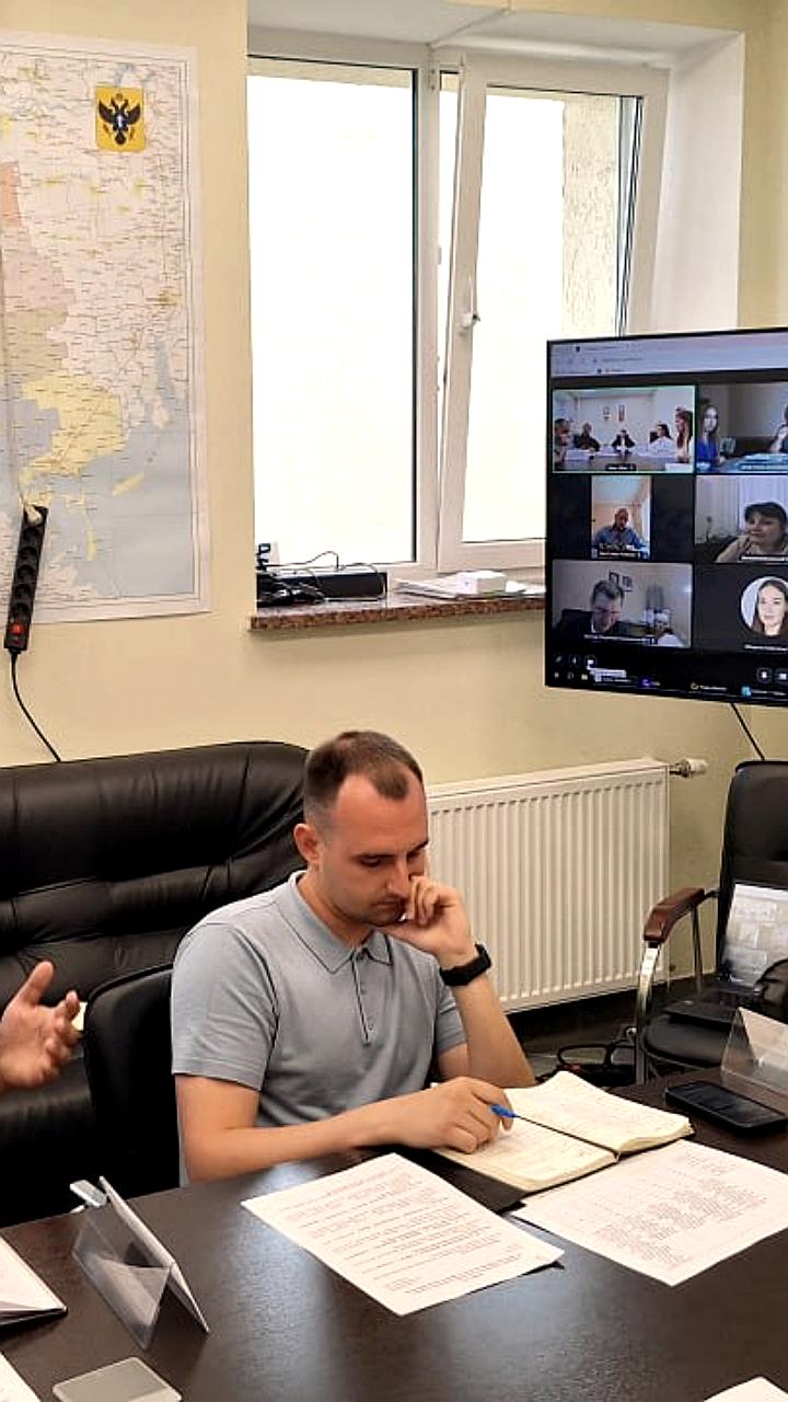 Подготовка к Дню молодежи в Херсонской области: совещание с Владиславом Ярченко