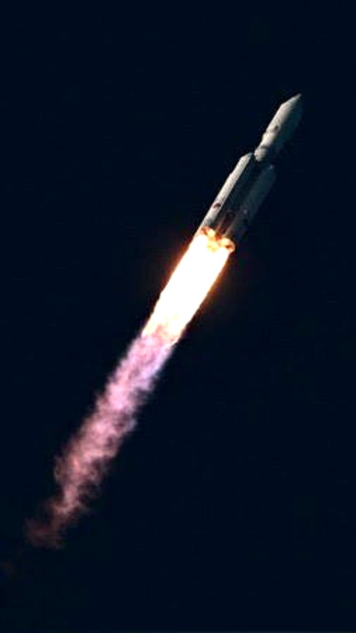 Успешный запуск ракеты 'Ангара-А5' с космодрома Плесецк