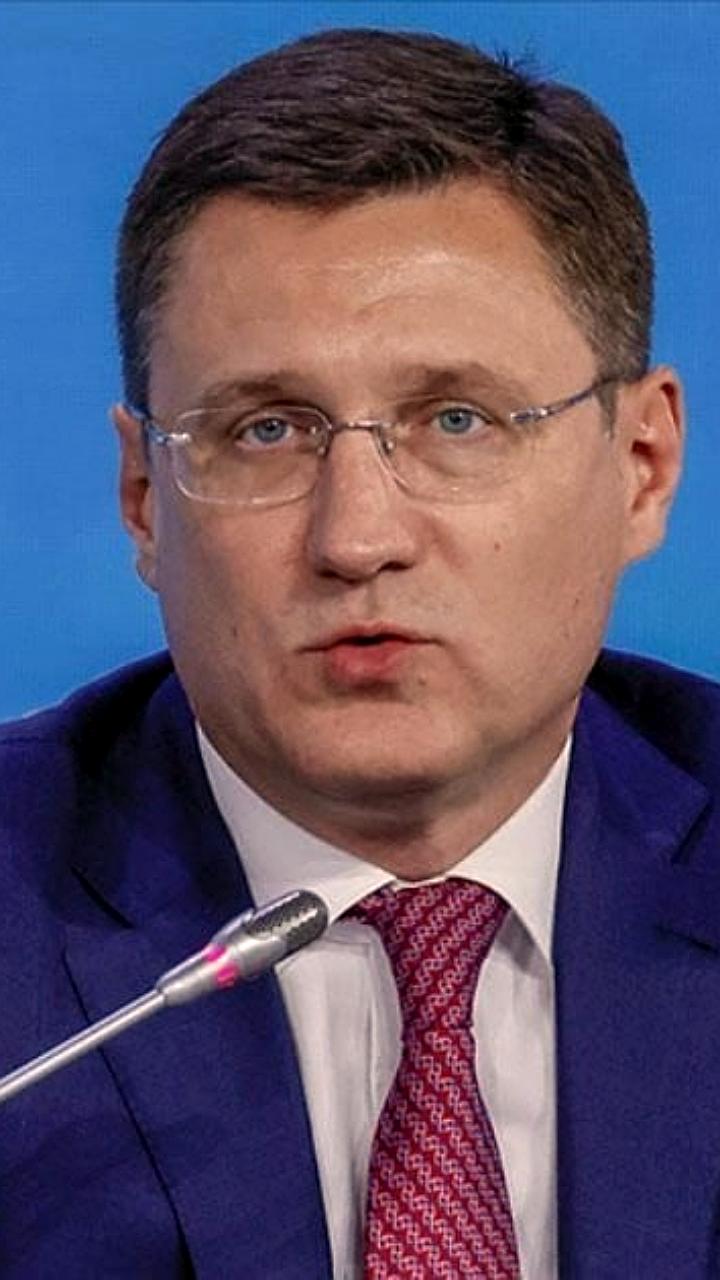 Новак: Нефтяной рынок не испытывает дефицита несмотря на напряженность на Ближнем Востоке