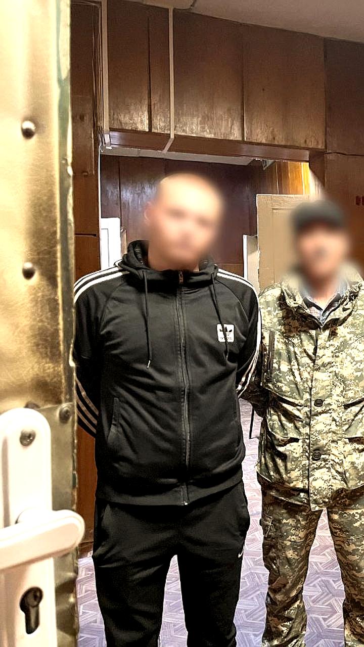 Судебные дела по взяткам: жители Няндомского района и иностранный гражданин из Гороховца