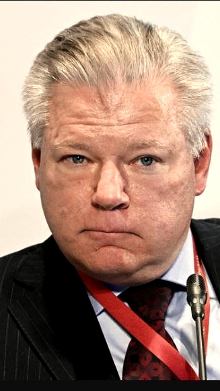Кирилл Дмитриев о восстановлении диалога между США и Россией на ПМЭФ-2025