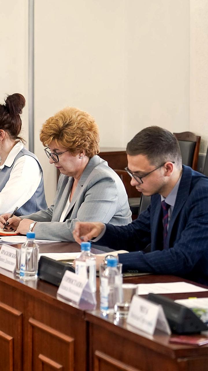 В Магадане продолжается строительство арендного жилья и благоустройство дворов