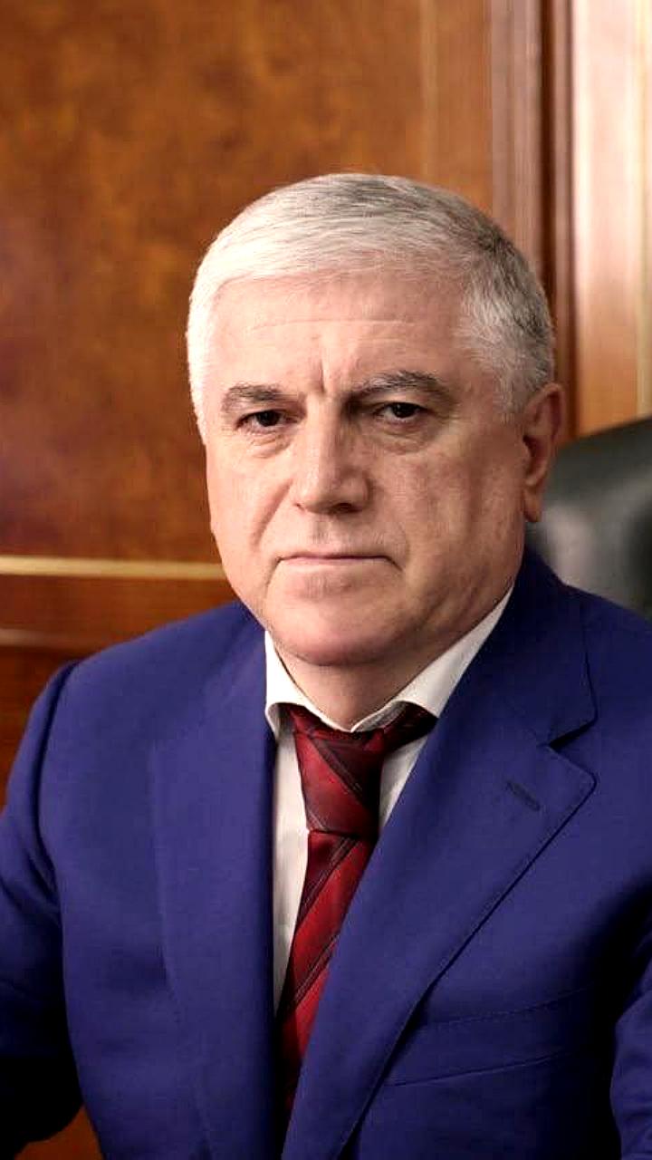 Юсуп Умавов уходит с поста мэра Махачкалы, назначен Нариман Темуркаев