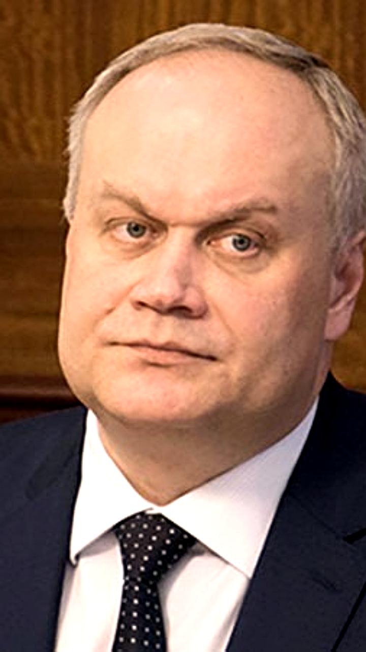Единая Россия представляет проект «Выбор сильных» на ПМЭФ 2025 с участием 2900 школ и вузов